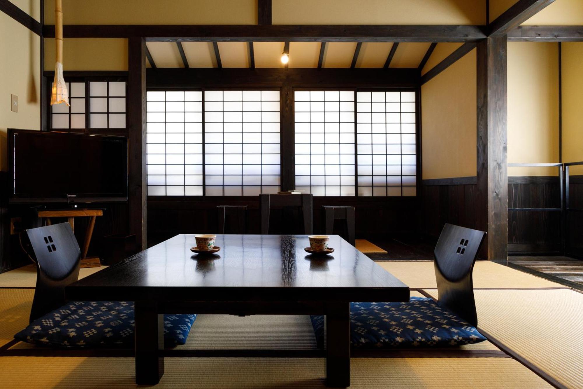 Kurokawa Onsen Yama No Yado Shinmeikan Мінаміоґуні Екстер'єр фото